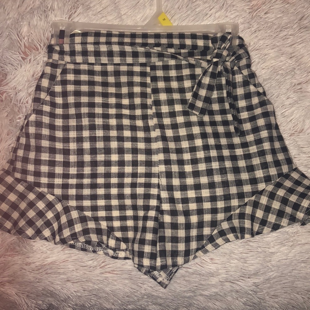 Cute little shirt. Only worn once.